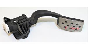 Begagnade Gaspedalsensor Opel Corsa E 1.3 CDTi 16V ecoFLEX Pris € 11,95 Marginaltabell erbjuds av Focus Automotive