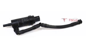 Begagnade Pump, strålkastarspolare Mercedes A (W176) 1.5 A-180 CDI, A-180d 16V Pris € 30,00 Marginaltabell erbjuds av Focus Automotive