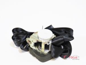 Gebruikte Veiligheidsgordel links-achter Peugeot 308 (L3/L8/LB/LH/LP) 1.6 BlueHDi 120 16V Prijs € 40,00 Margeregeling aangeboden door Focus Automotive