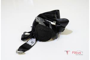 Używane Pas bezpieczenstwa lewy tyl Volkswagen Scirocco (137/13AD) 1.4 TSI 160 16V Cena € 25,00 Procedura marży oferowane przez Focus Automotive