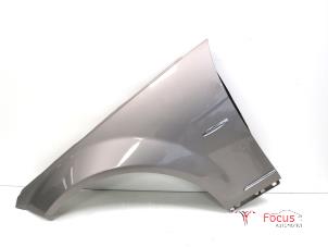 Używane Ekran lewy przód Mercedes C (W204) 2.2 C-200 CDI 16V Cena € 195,00 Procedura marży oferowane przez Focus Automotive