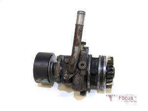 Gebruikte Stuurbekrachtiging Pomp Volkswagen Transporter T5 2.5 TDi Prijs € 124,95 Margeregeling aangeboden door Focus Automotive