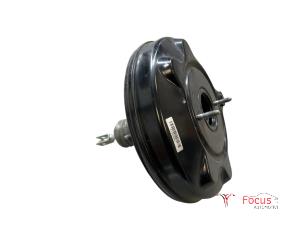 Begagnade Bromsservo Ford Fiesta 7 1.1 Ti-VCT 12V 85 Pris € 89,99 Marginaltabell erbjuds av Focus Automotive