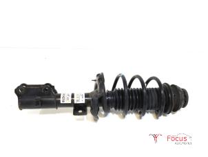 Gebruikte Mac Phersonpoot links-voor Kia Rio IV (YB) 1.2 MPI 16V Prijs € 75,00 Margeregeling aangeboden door Focus Automotive