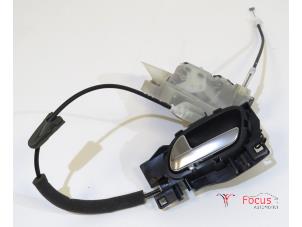 Gebruikte Deurslot Mechaniek 4Deurs links-voor Citroen C3 (SC) 1.2 VTi 82 12V Prijs € 22,50 Margeregeling aangeboden door Focus Automotive