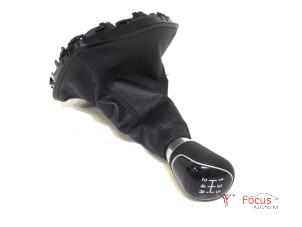 Begagnade Växelspak Ford Fiesta 7 1.1 Ti-VCT 12V 85 Pris € 19,99 Marginaltabell erbjuds av Focus Automotive