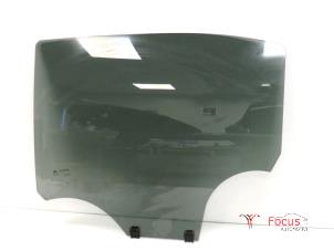 Gebruikte Portierruit 4Deurs links-achter Citroen C3 (SX/SW) 1.2 Vti 12V PureTech Prijs € 100,00 Margeregeling aangeboden door Focus Automotive