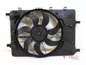 Begagnade Kylfläkt Opel Astra J Sports Tourer (PD8/PE8/PF8) 1.3 CDTI 16V ecoFlex Pris € 54,95 Marginaltabell erbjuds av Focus Automotive