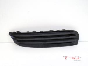 Gebruikte Afdekplaat mistlamp links Opel Insignia Sports Tourer 2.0 CDTI 16V 160 Ecotec Prijs € 15,00 Margeregeling aangeboden door Focus Automotive