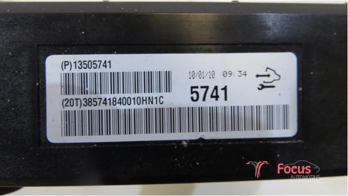 Module climatronic van een Opel Insignia Sports Tourer 2.0 CDTI 16V 160 Ecotec 2010