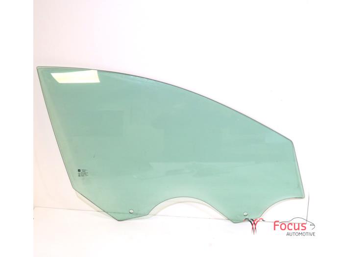 Portierruit 4Deurs rechts-voor van een Opel Insignia Sports Tourer 2.0 CDTI 16V 160 Ecotec 2010