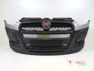 Gebruikte Voorbumper Fiat Doblo Cargo (263) 1.3 MJ 16V DPF Euro 5 Prijs € 195,00 Margeregeling aangeboden door Focus Automotive