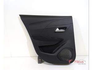 Begagnade List, bakdörr, 4-dörrars, vänster Peugeot 208 II (UB/UH/UP) 1.2 Vti 12V PureTech 75 Pris € 44,95 Marginaltabell erbjuds av Focus Automotive