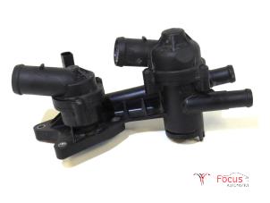 Begagnade Termostathus Volkswagen Golf VI (5K1) 1.4 TSI 122 16V Pris € 30,00 Marginaltabell erbjuds av Focus Automotive