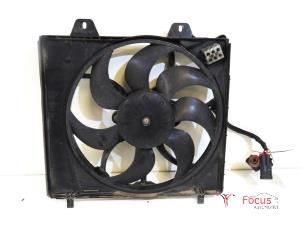 Gebruikte Koelvin Peugeot 208 II (UB/UH/UP) 1.2 Vti 12V PureTech 75 Prijs € 69,95 Margeregeling aangeboden door Focus Automotive