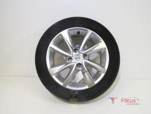 Używane Obrecz + Opona Opel Corsa F (UB/UH/UP) 1.2 12V 75 Cena € 125,00 Procedura marży oferowane przez Focus Automotive