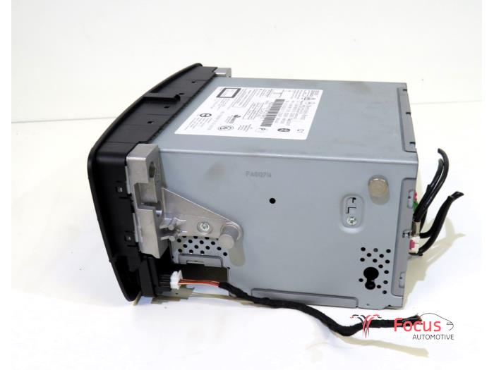 Navigeringssystem från en Mercedes-Benz A (W176) 1.5 A-180 CDI, A-180d 16V 2015