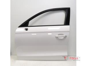 Begagnade Dörr, 4-dörrars, vänster fram Audi A1 Sportback (8XA/8XF) 1.0 TFSI Ultra 12V Pris € 575,00 Marginaltabell erbjuds av Focus Automotive