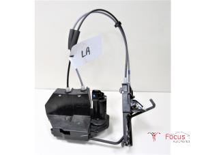 Gebruikte Portierslot Mechaniek 4Deurs links-achter Hyundai i10 (F5) 1.2i 16V Prijs € 25,00 Margeregeling aangeboden door Focus Automotive