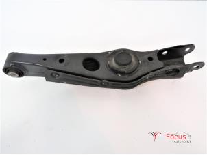 Begagnade Bakre gaffelben, höger Kia Sportage (QL) 2.0 CRDi 185 16V VGT 4x4 Pris € 45,00 Marginaltabell erbjuds av Focus Automotive