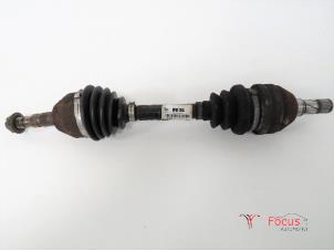 Gebruikte Steekas links-voor Opel Astra H (L48) 1.3 CDTI 16V Ecotec Prijs € 30,00 Margeregeling aangeboden door Focus Automotive