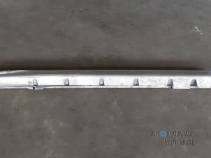 Gebruikte Zijskirt rechts Volvo 850 Estate 2.3i T-5 Turbo 20V Prijs € 50,00 Margeregeling aangeboden door Autodeleninkleur