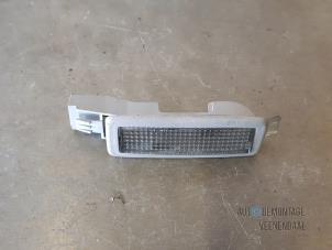 Begagnade Innerbelysning Renault Laguna II Grandtour (KG) 1.9 dCi 120 Pris € 5,50 Marginaltabell erbjuds av Autodeleninkleur