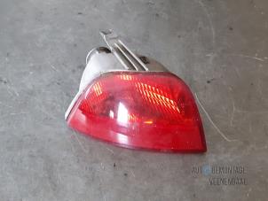 Begagnade Dimljus, stötfångare Ford Focus 2 1.6 16V Pris € 22,00 Marginaltabell erbjuds av Autodeleninkleur