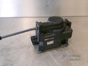 Gebruikte Cruise Control Kia Magentis (GD) 2.5 V6 Prijs € 44,00 Margeregeling aangeboden door Autodeleninkleur