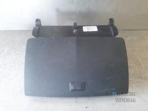 Begagnade Innerdisplay Mercedes C (W204) 2.5 C-230, C-250 V6 24V Pris € 50,00 Marginaltabell erbjuds av Autodeleninkleur