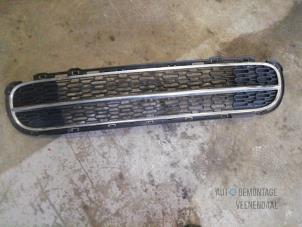 Używane Grill Mini Mini (R56) 1.6 Cooper D 16V Cena € 110,00 Procedura marży oferowane przez Autodeleninkleur