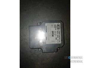 Begagnade Airbagmodul Kia Sorento I (JC) 2.5 CRDi 16V VGT Pris € 75,90 Marginaltabell erbjuds av Autodeleninkleur
