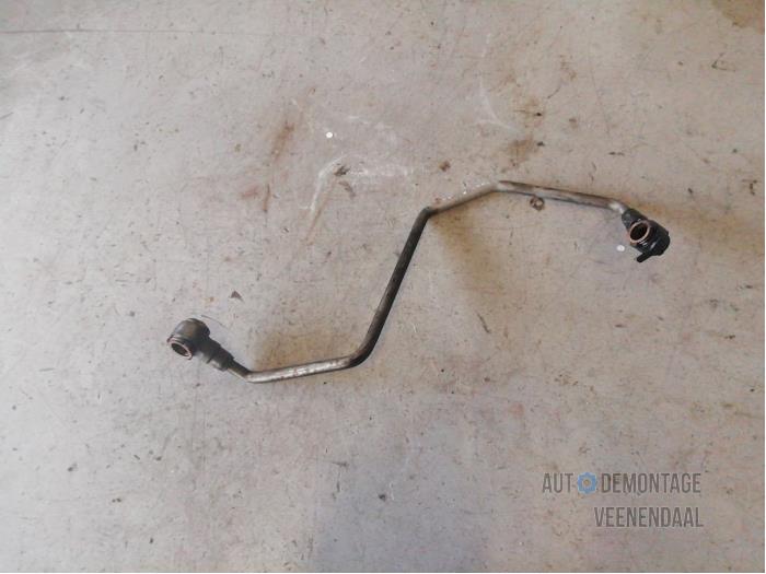 Turbo Pijp van een Peugeot 208 I (CA/CC/CK/CL) 1.6 e-HDi FAP 2014