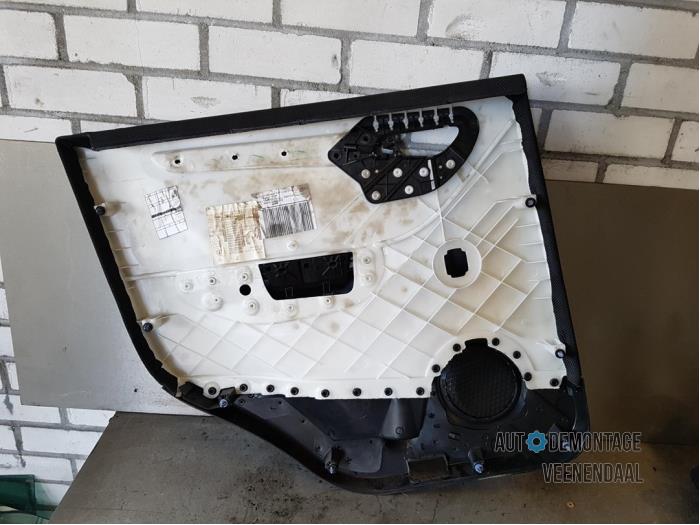 List, bakdörr, 4-dörrars, höger från en Mercedes-Benz B (W245) 1.5 B-160 16V 2009