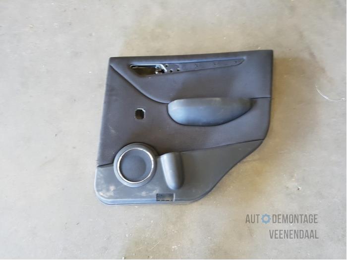 List, bakdörr, 4-dörrars, höger från en Mercedes-Benz B (W245) 1.5 B-160 16V 2009