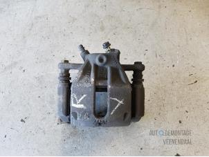 Używane Zacisk hamulcowy prawy przód Nissan Note (E11) 1.4 16V Cena € 15,00 Procedura marży oferowane przez Autodeleninkleur