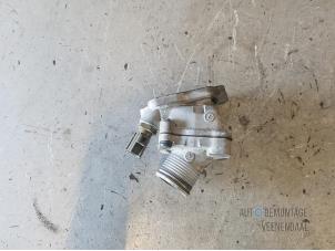 Begagnade Termostathus Volvo V70 (SW) 2.4 20V 140 Pris € 14,00 Marginaltabell erbjuds av Autodeleninkleur