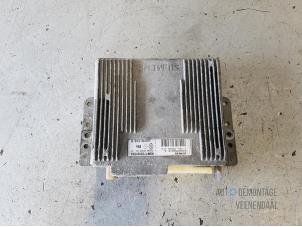 Begagnade Dator, automatisk växellåda Renault Safrane II 3.0 V6 RXT Autom. Pris € 30,00 Marginaltabell erbjuds av Autodeleninkleur