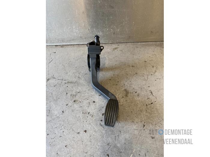 Gaspedal från en Fiat Punto II (188) 1.2 16V 2000