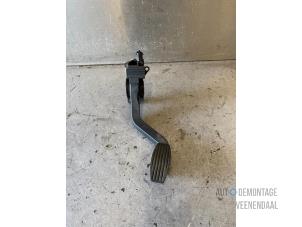 Begagnade Gaspedal Fiat Punto II (188) 1.2 16V Pris € 27,50 Marginaltabell erbjuds av Autodeleninkleur
