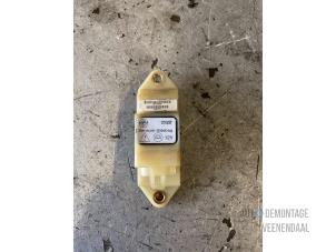 Begagnade Airbagsensor Fiat Punto II (188) 1.2 16V Pris € 22,00 Marginaltabell erbjuds av Autodeleninkleur