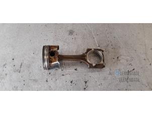 Gebruikte Zuiger Audi A3 Sportback Quattro (8PA) 2.0 T FSI 16V Prijs € 50,00 Margeregeling aangeboden door Autodeleninkleur