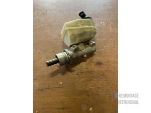 Gebruikte Hoofdremcilinder Renault Scénic I (JA) 1.6 16V Prijs € 15,00 Margeregeling aangeboden door Autodeleninkleur