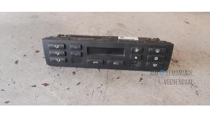 Gebruikte Kachel Bedieningspaneel BMW 3 serie Compact (E46/5) 316ti 16V Prijs € 30,00 Margeregeling aangeboden door Autodeleninkleur
