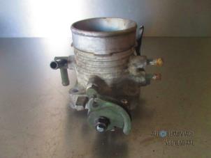 Gebruikte Gasklephuis Kia Carnival 2 (FIB/FLD) 2.5 V6 24V Prijs € 15,00 Margeregeling aangeboden door Autodeleninkleur