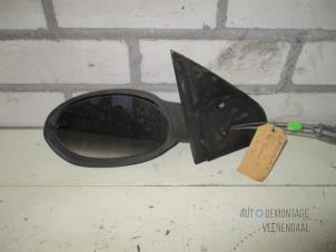 Begagnade Spegelhus, vänster Lancia Ypsilon (840) 1.2 LE,LS Pris € 15,40 Marginaltabell erbjuds av Autodeleninkleur