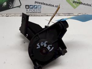 Gebruikte Sensor Gaspedaalpositie Peugeot 206 (2A/C/H/J/S) 1.6 16V Prijs € 40,00 Margeregeling aangeboden door Autodemontagebedrijf R. Poeste B.V.