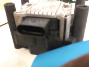 Begagnade Tändspole Audi A3 (8L1) 1.6 Pris € 20,00 Marginaltabell erbjuds av Autodemontagebedrijf R. Poeste B.V.