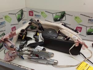 Gebruikte Module + Airbag Set Citroen C2 (JM) 1.4 Prijs € 350,00 Margeregeling aangeboden door Autodemontagebedrijf R. Poeste B.V.