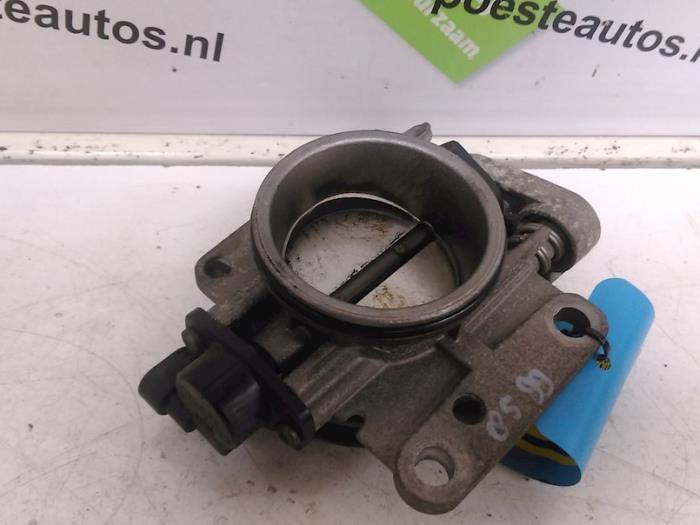 Spjällhus från en Renault Megane (EA) 1.4 16V 1999